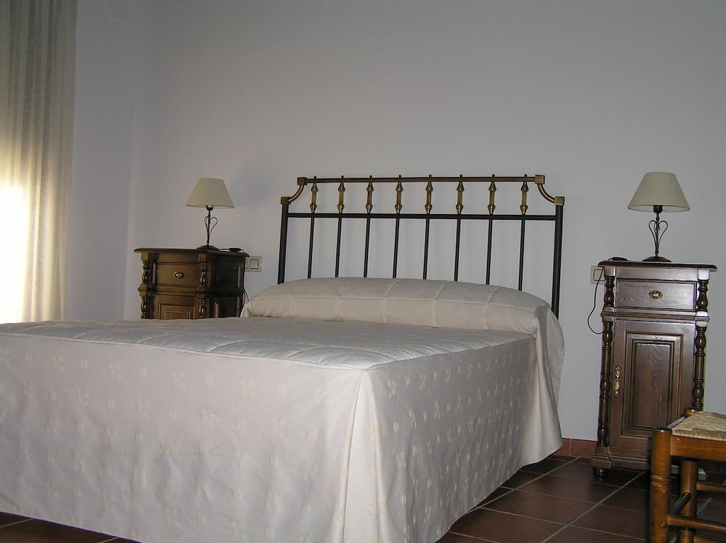 Casa Rural Tia Tomasa Malpartida De Plasencia Zimmer foto